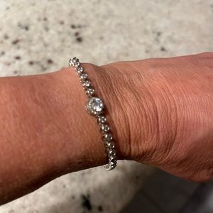 Simulated diamond round stones adjustable bracelet
